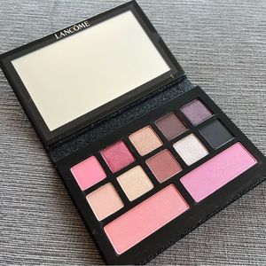 Lancome Eye Shadow and Blush Palette-Glow 0.56 oz  Full Size